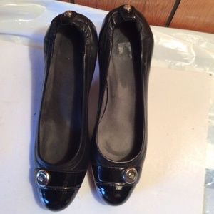 Stuart Weitzman  kitty heel shoe SZ 7.5